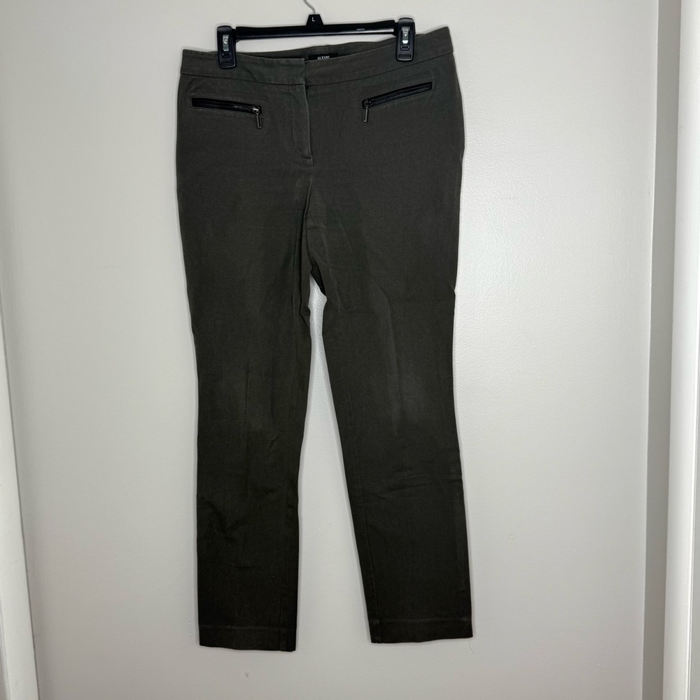 Alfani Women's Size 8 Gray Pull On Dress Pants